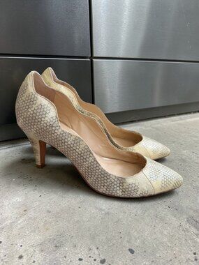 LOEFLLER RANDALL Snake Print Scalloped Leather Heels Size 8.5